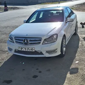 Mercedes-Benz C350 2009