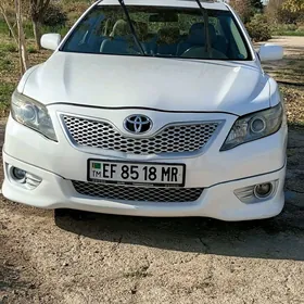 Toyota Camry 2011