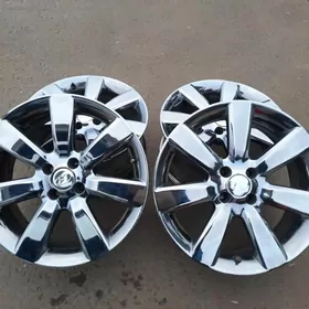 Diska 17lik hrom 4deṣik