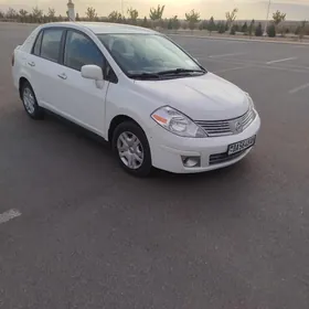 Nissan Versa 2010