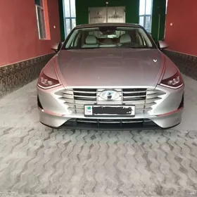 Hyundai Sonata 2021