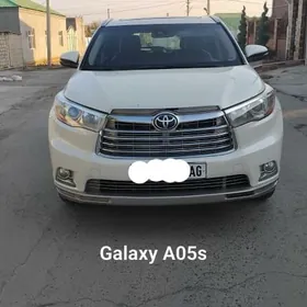 Toyota Highlander 2016