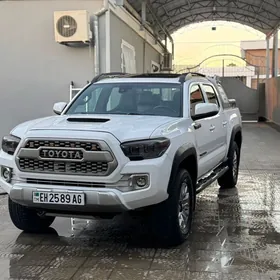 Toyota Tacoma 2021