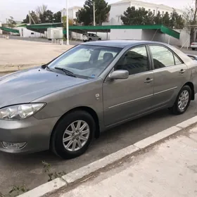 Toyota Camry 2005