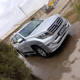 Toyota Land Cruiser Prado 2013