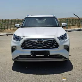 Toyota Highlander 2020