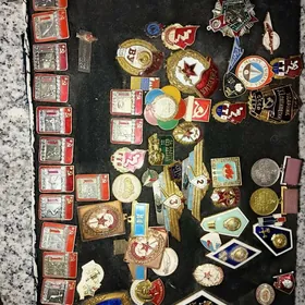 значки СССР