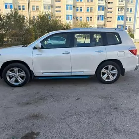 Toyota Highlander 2010