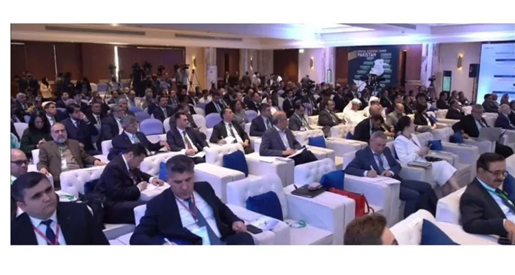 Türkmenistanyň DIM-niň HGI-niň mugallymy Yslamabatda “Margalla Dialogy 2025” halkara maslahatynda çykyş etdi