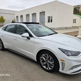 Hyundai Sonata 2021