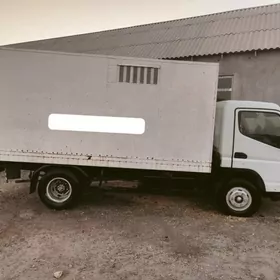 Mitsubishi Canter 2012