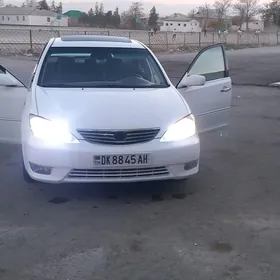 Toyota Camry 2005