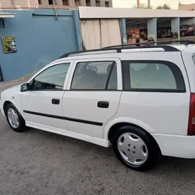 Opel Astra 2001