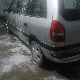 Opel Zafira 2002