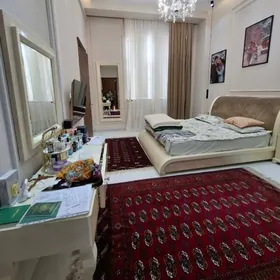 Maskowskiy elitka 9 etaz 5 kom