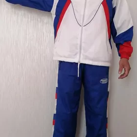 Спортивный костюм M razmer