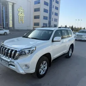 Toyota Land Cruiser Prado 2014