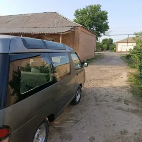 Toyota Town Ace 1994