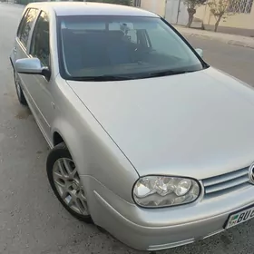 Volkswagen Golf 2000