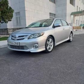 Toyota Corolla 2013