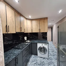 11 mkr 2 kom razdelni