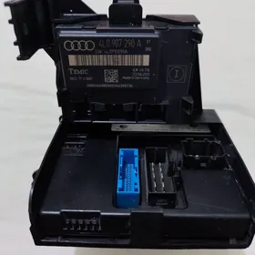 Audi Q7 blok komgorta airbak