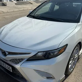 Toyota Camry 2023