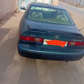 Toyota Camry 1997