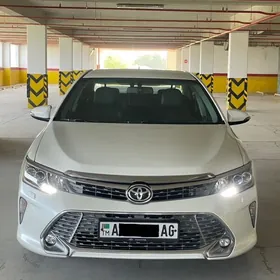 Toyota Camry 2017