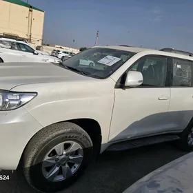 Toyota Land Cruiser Prado 2023