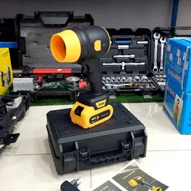 BATAREŸLI TOZAN ŰFLEŸÄN