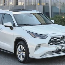 Toyota Highlander 2020