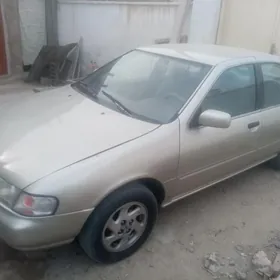 Nissan Sunny 1995