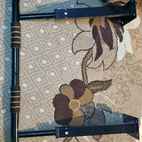 turnik / турник