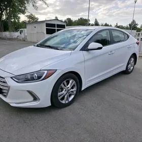 Hyundai Elantra 2017
