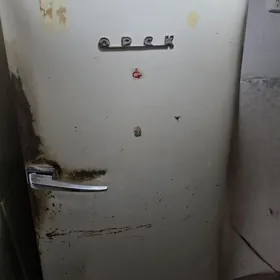 холодильник 'Орск"