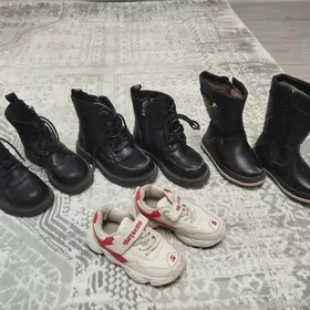 детские сапожки на девочку