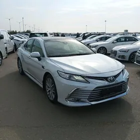 Toyota Camry 2022