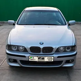 BMW E39 2002