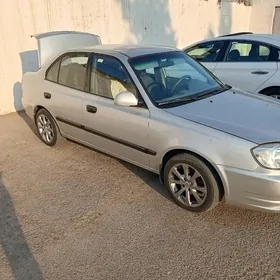 Hyundai Accent 2005