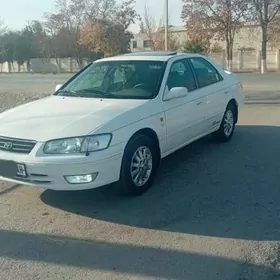 Toyota Camry 1998