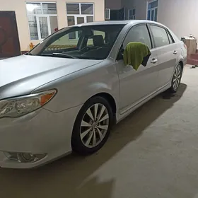 Toyota Avalon 2011