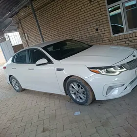 Kia Optima 2020