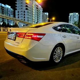 Toyota Avalon 2013