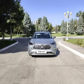 Toyota Highlander 2020