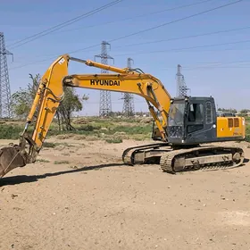 Caterpillar Excavator 2010