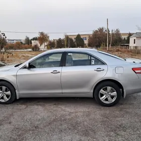 Toyota Camry 2010