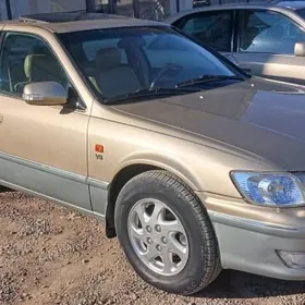 Toyota Camry 2000