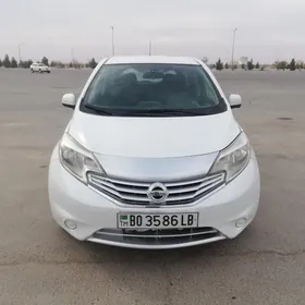 Nissan Versa Note 2013