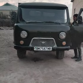 UAZ 2206 1983